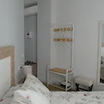 Fama Апартаменты Касерес