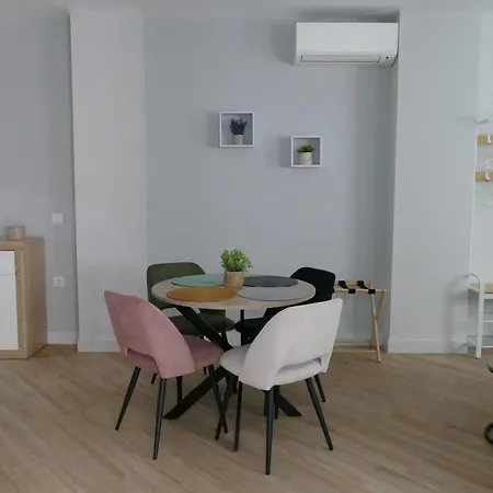 Fama Apartment *